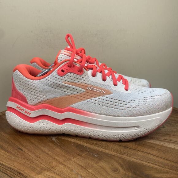 Brooks Ghost Max 2 Peach Coral Womens White Red Size 9 Running Shoes 1204201B173 - Picture 1 of 11